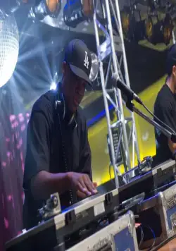 Голос улиц (2015) в хорошем качестве скачать торрент файл Голос улиц (2015) фильм в хорошем качестве скачать торрент файл