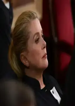 Молодая кровь (2015) скачать торрент бесплатно Молодая кровь (2015) фильм скачать торрент бесплатно