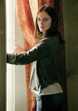 Образцовые семьи (2014) скачать торрент бесплатно Образцовые семьи (2014) фильм скачать торрент бесплатно