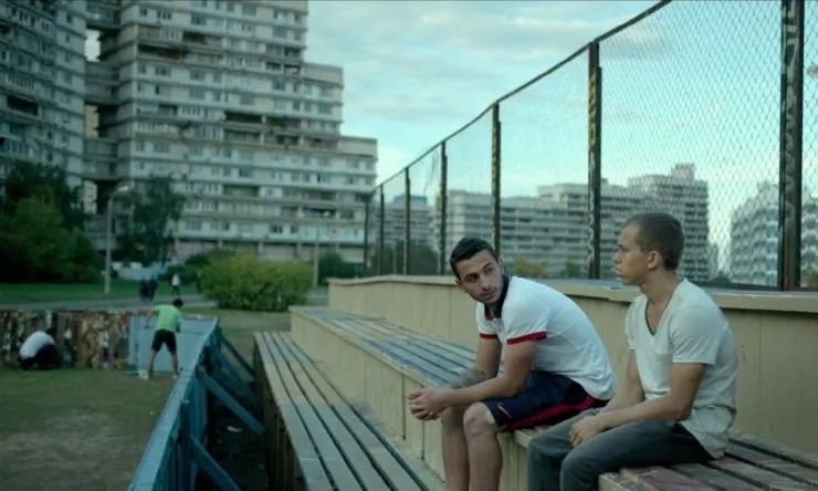 Коробка (2015) скачать торрент бесплатно Коробка (2015) фильм скачать торрент бесплатно