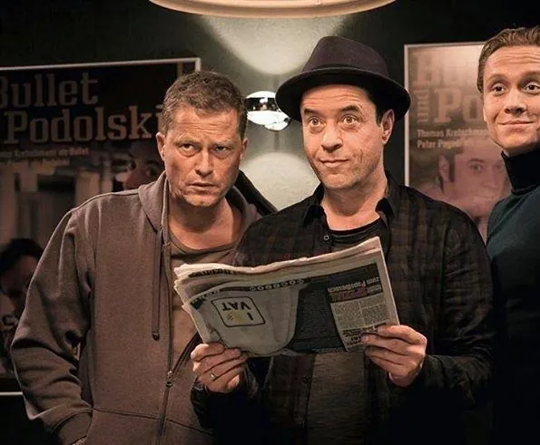 Четверо против банка (2016) скачать торрент бесплатно Четверо против банка (2016) фильм скачать торрент бесплатно