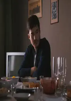 Не чужие (2018) в хорошем качестве скачать торрент файл Не чужие (2018) фильм в хорошем качестве скачать торрент файл