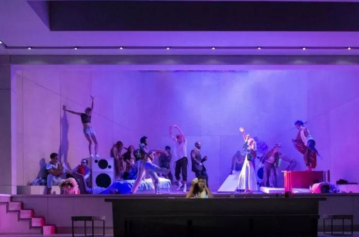 Джули (2018) скачать торрент файл Джули (2018) фильм скачать торрент файл