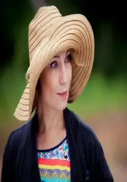 Клубничный рай (2012) 1 сезон 1-1,2,3,4 серия в хорошем качестве скачать торрент файл Клубничный рай (2012) сериал 1-1,2,3,4 серию 1 сезона в хорошем качестве скачать торрент файл