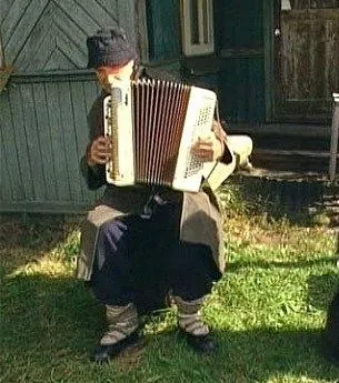 Семейный дом (2010) 1 сезон 1-10,11,12 серия скачать торрент файл Семейный дом (2010) сериал 1-10,11,12 серию 1 сезона скачать торрент файл