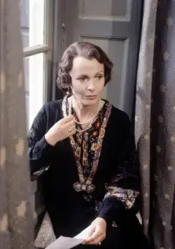 Возвращение в Брайдсхед (1981) 1 сезон 1-9,10,11 серия скачать торрент файл Возвращение в Брайдсхед (1981) сериал 1-9,10,11 серию 1 сезона скачать торрент файл