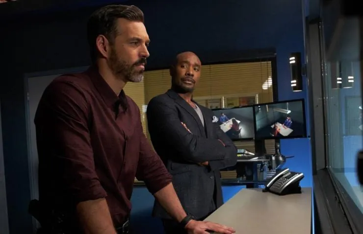 Роузвуд (2015) 1-2 сезон 1-20,21,22 серия в хорошем качестве скачать торрент файл Роузвуд (2015) сериал 1-20,21,22 серию 1-2 сезона в хорошем качестве скачать торрент файл