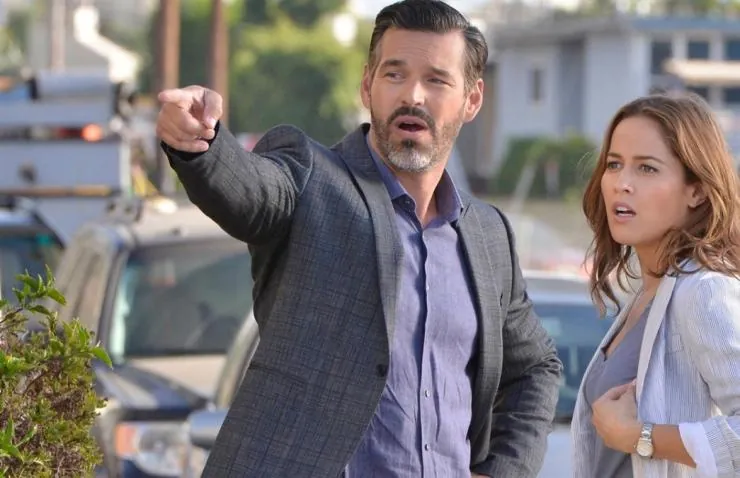 Роузвуд (2015) 1-2 сезон 1-20,21,22 серия скачать торрент бесплатно Роузвуд (2015) сериал 1-20,21,22 серию 1-2 сезона скачать торрент бесплатно