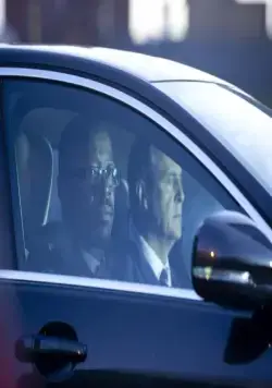 По долгу службы (2012) 1-6 сезон 1-5,6,7 серия скачать торрент бесплатно По долгу службы (2012) сериал 1-5,6,7 серию 1-6 сезона скачать торрент бесплатно