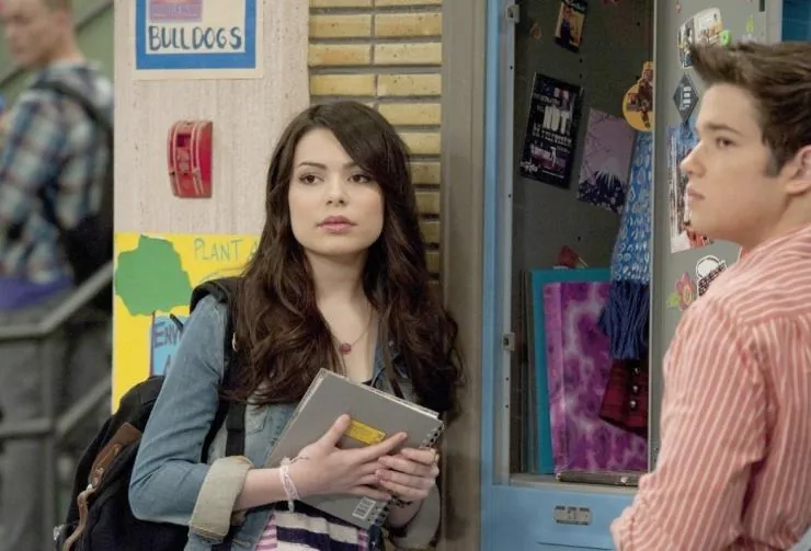 АйКарли (2007) 1-6 сезон 1-11,12,13 серия скачать торрент бесплатно АйКарли (2007) сериал 1-11,12,13 серию 1-6 сезона скачать торрент бесплатно