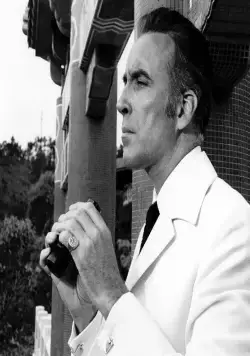 Человек с золотым пистолетом (1974) скачать торрент файл Человек с золотым пистолетом (1974) фильм скачать торрент файл