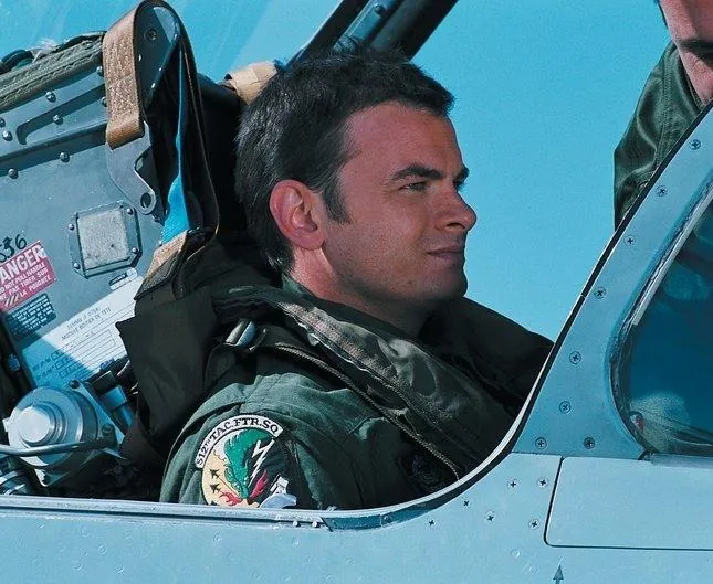 Рыцари неба (2005) скачать торрент бесплатно Рыцари неба (2005) фильм скачать торрент бесплатно