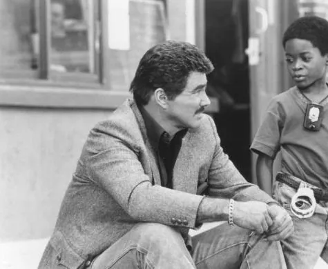 Полицейский с половиной (1993) скачать торрент файл Полицейский с половиной (1993) фильм скачать торрент файл