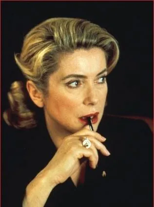 Восток-Запад (1999) скачать торрент бесплатно Восток-Запад (1999) фильм скачать торрент бесплатно