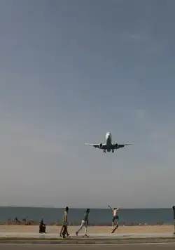 Когда земля кажется лёгкой (2015) скачать торрент бесплатно Когда земля кажется лёгкой (2015) фильм скачать торрент бесплатно