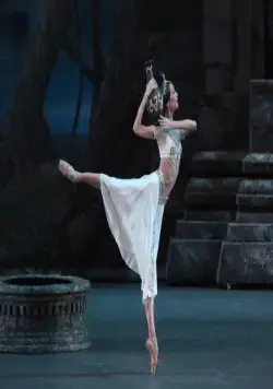 Баядерка (2013) скачать торрент бесплатно Баядерка (2013) фильм скачать торрент бесплатно