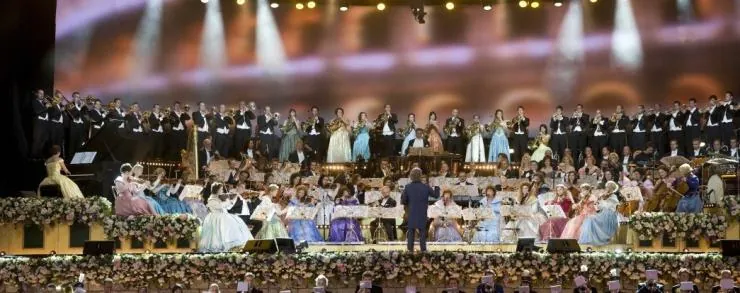 Андре Рьё: Концерт в Маастрихте (2013) скачать торрент файл Андре Рьё: Концерт в Маастрихте (2013) фильм скачать торрент файл