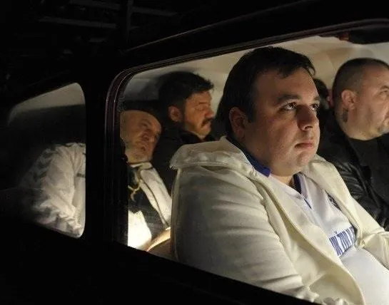 Парад (2011) скачать торрент бесплатно Парад (2011) фильм скачать торрент бесплатно