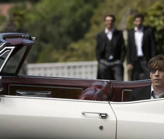 Кузены (2010) скачать торрент бесплатно Кузены (2010) фильм скачать торрент бесплатно