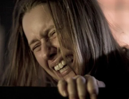 Захват (2010) скачать торрент бесплатно Захват (2010) фильм скачать торрент бесплатно