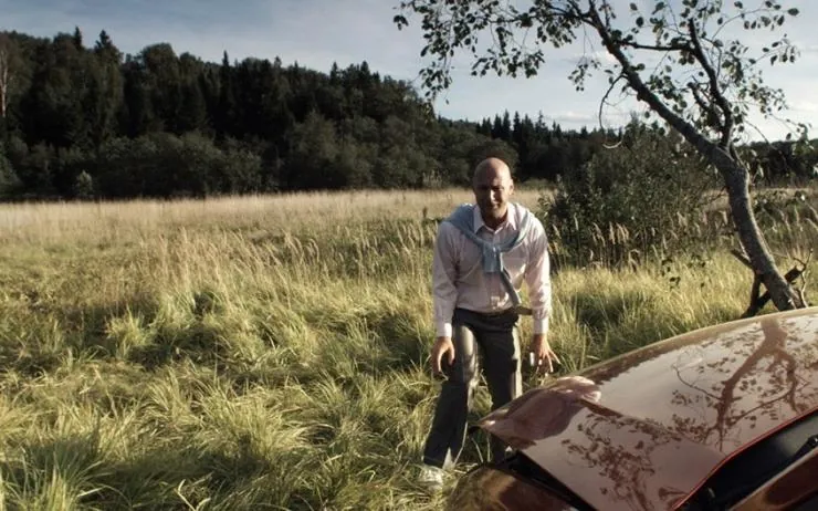 Вдребезги (2011) скачать торрент бесплатно Вдребезги (2011) фильм скачать торрент бесплатно