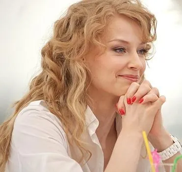 Служебный роман. Наше время (2011) скачать торрент бесплатно Служебный роман. Наше время (2011) фильм скачать торрент бесплатно