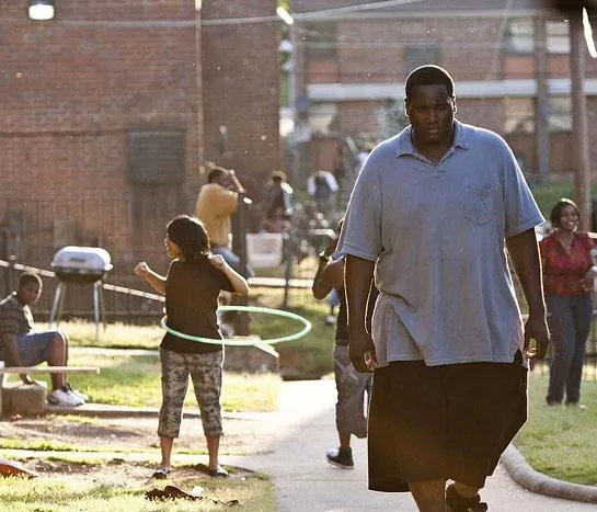 Невидимая сторона (2009) скачать торрент файл Невидимая сторона (2009) фильм скачать торрент файл