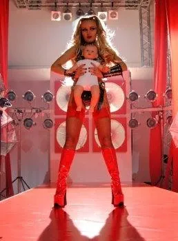 Золотое сечение (2009) в хорошем качестве скачать торрент файл Золотое сечение (2009) фильм в хорошем качестве скачать торрент файл