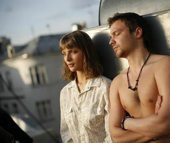 Любовь в большом городе (2009) скачать торрент файл Любовь в большом городе (2009) фильм скачать торрент файл