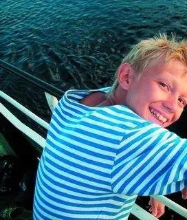 Двенадцатое лето (2008) скачать торрент файл Двенадцатое лето (2008) фильм скачать торрент файл