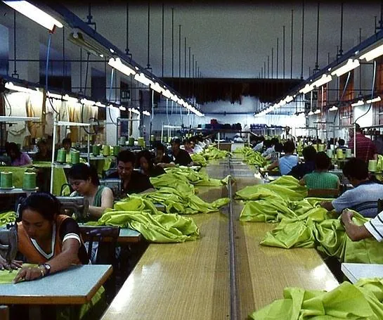 Гоморра (2008) скачать торрент файл Гоморра (2008) фильм скачать торрент файл