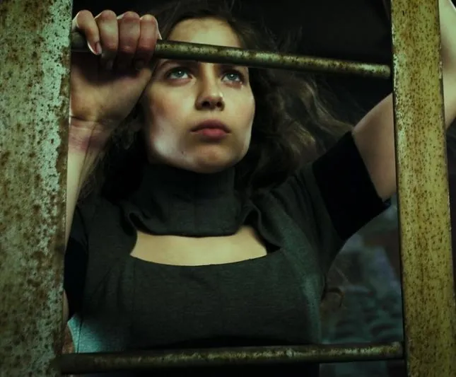 Обитаемый остров: Схватка (2009) скачать торрент бесплатно Обитаемый остров: Схватка (2009) фильм скачать торрент бесплатно