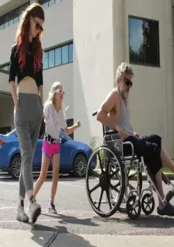 Записки из рая (2016) скачать торрент бесплатно Записки из рая (2016) фильм скачать торрент бесплатно