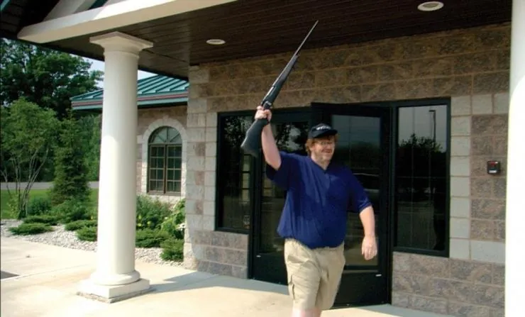 Боулинг для Колумбины (2002) в хорошем качестве скачать торрент файл Боулинг для Колумбины (2002) фильм в хорошем качестве скачать торрент файл