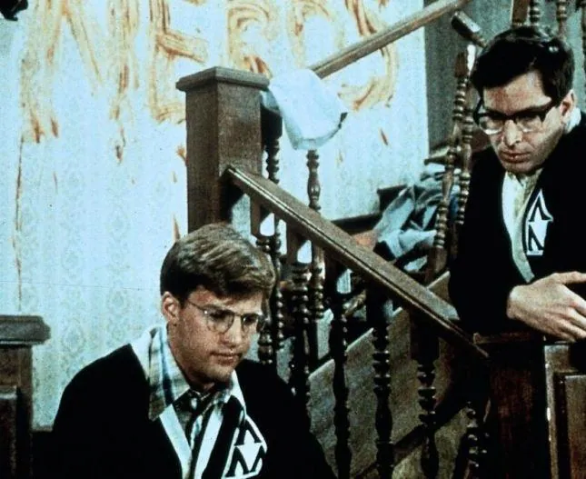 Месть придурков (1984) скачать торрент бесплатно Месть придурков (1984) фильм скачать торрент бесплатно