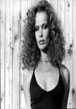 Верушка: Жизнь перед камерой (2005) скачать торрент файл Верушка: Жизнь перед камерой (2005) фильм скачать торрент файл