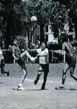 Марадона (2008) скачать торрент бесплатно Марадона (2008) фильм скачать торрент бесплатно