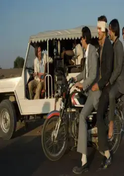 Поезд на Дарджилинг. Отчаянные путешественники (2007) в хорошем качестве скачать торрент файл Поезд на Дарджилинг. Отчаянные путешественники (2007) фильм в хорошем качестве скачать торрент файл