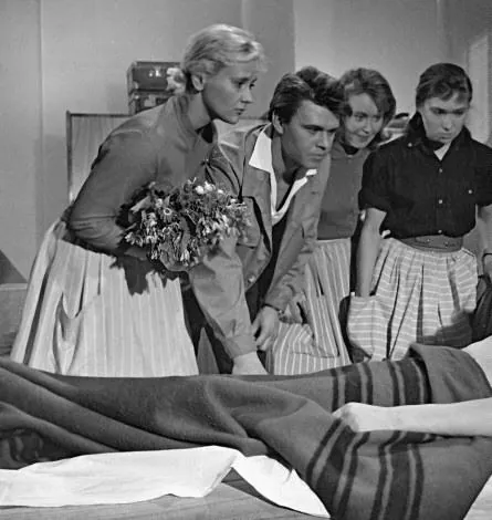 Семь нянек (1962) скачать торрент файл Семь нянек (1962) фильм скачать торрент файл