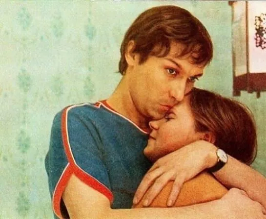 Влюблен по собственному желанию (1982) скачать торрент бесплатно Влюблен по собственному желанию (1982) фильм скачать торрент бесплатно