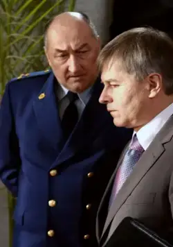 По следу Феникса (2009) скачать торрент бесплатно По следу Феникса (2009) фильм скачать торрент бесплатно