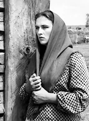 Чужая родня (1955) скачать торрент бесплатно Чужая родня (1955) фильм скачать торрент бесплатно