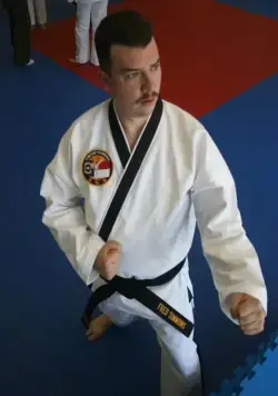 Путь ноги и кулака (2006) в хорошем качестве скачать торрент файл Путь ноги и кулака (2006) фильм в хорошем качестве скачать торрент файл