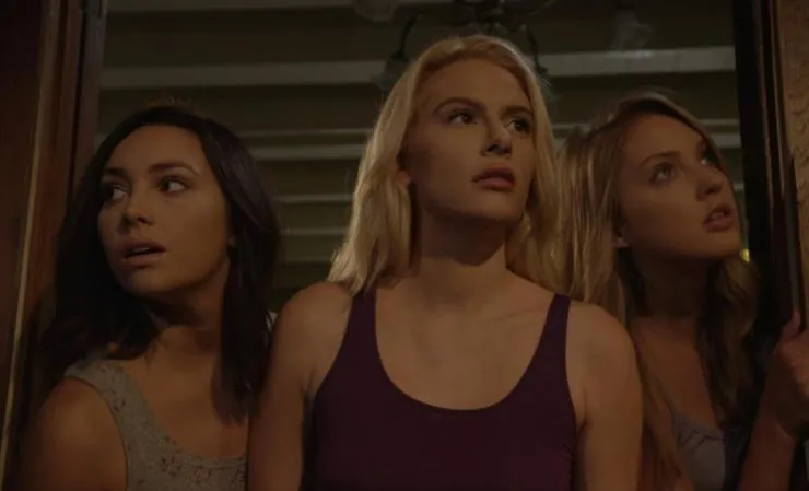 Зловредная (2014) в хорошем качестве скачать торрент файл Зловредная (2014) фильм в хорошем качестве скачать торрент файл