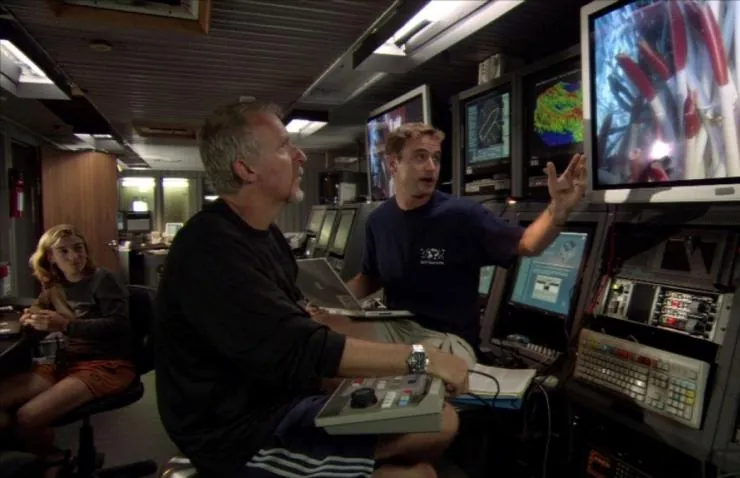 Чужие из бездны (2004) скачать торрент файл Чужие из бездны (2004) фильм скачать торрент файл