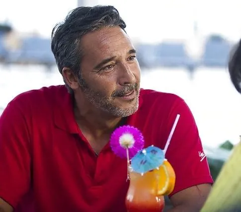 Всё включено (2014) скачать торрент бесплатно Всё включено (2014) фильм скачать торрент бесплатно