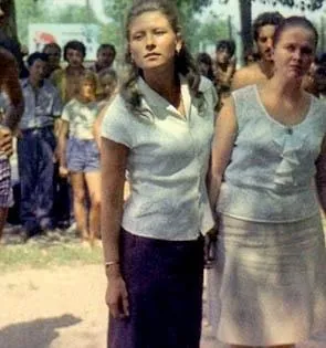 Здравствуй и прощай (1972) скачать торрент бесплатно Здравствуй и прощай (1972) фильм скачать торрент бесплатно