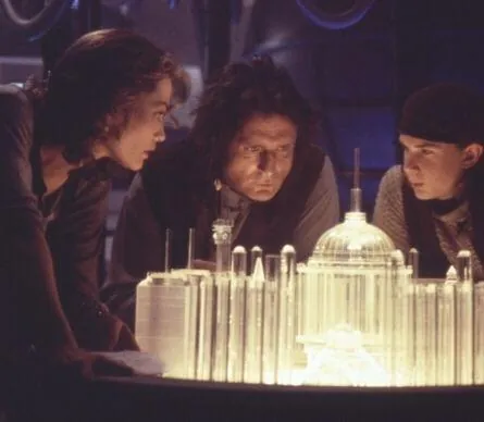 Газонокосильщик 2: За пределами киберпространства (1996) скачать торрент бесплатно Газонокосильщик 2: За пределами киберпространства (1996) фильм скачать торрент бесплатно