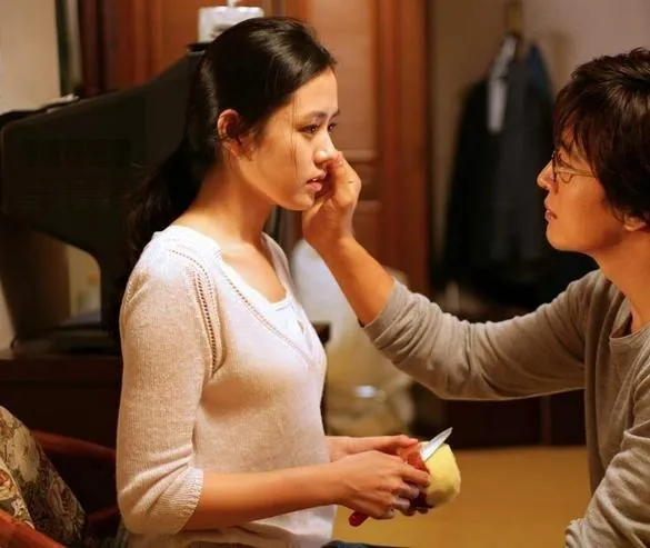 Апрельский снег (2005) скачать торрент бесплатно Апрельский снег (2005) фильм скачать торрент бесплатно