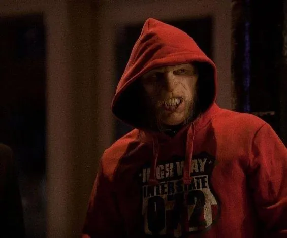 Стриптизерши против оборотней (2012) в хорошем качестве скачать торрент файл Стриптизерши против оборотней (2012) фильм в хорошем качестве скачать торрент файл